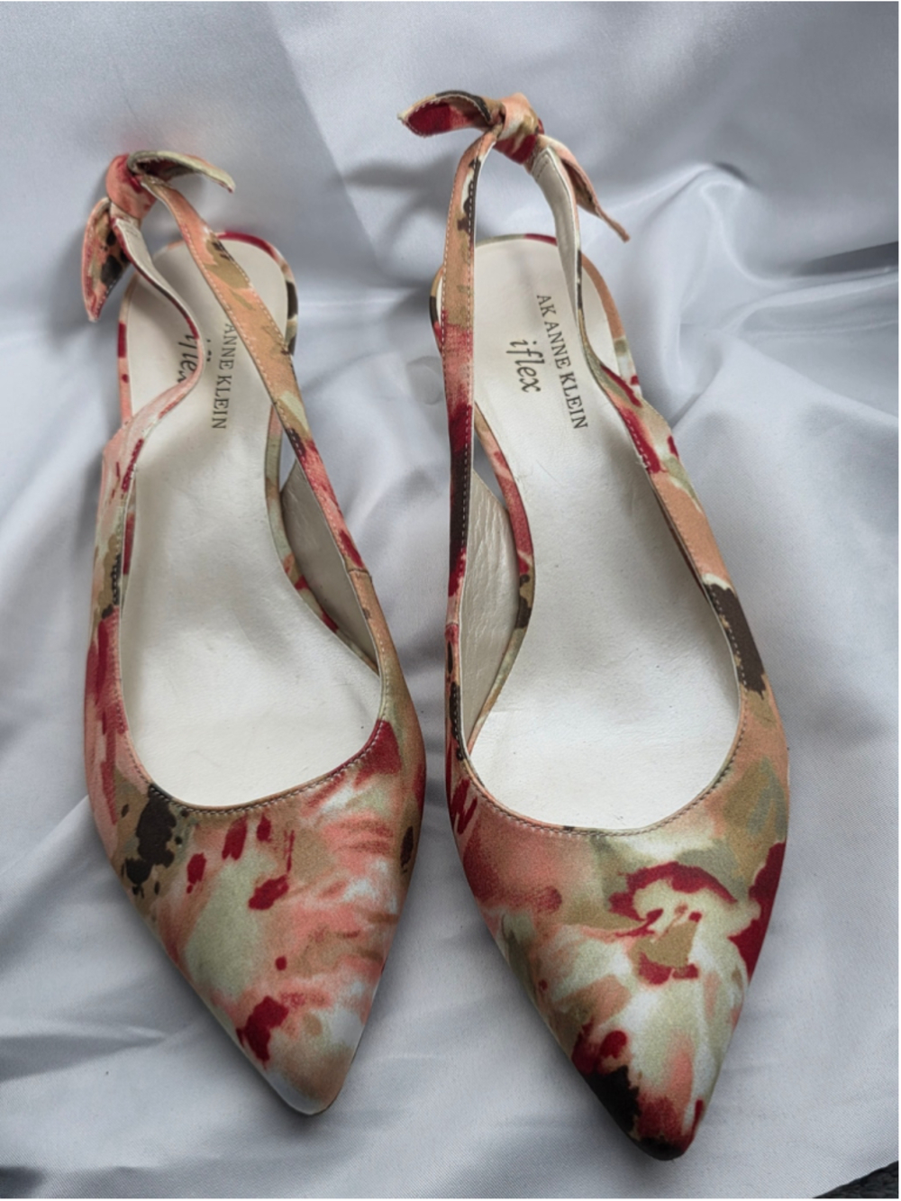 Women's Anne Klein Floral Slingback Heels Size 8 Pink Beige wedding cottagecore